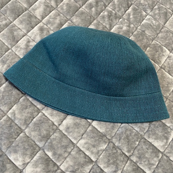 Kangol Bullet Hat (EUC) - Picture 5 of 10